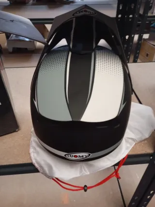 Casco Suomy Extreme Dh Negro/Bia/Grri