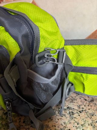 Riñonera gran capacidad verde y gris