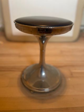 Taburete Tulip Acero y Cuero vintage