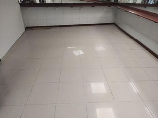 Local comercial en alquiler en El Centre en Esplugues de Llobregat