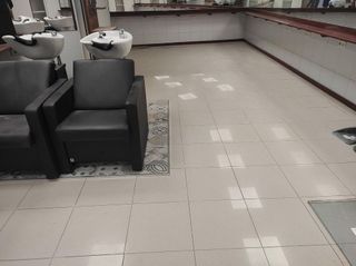 Local comercial en alquiler en El Centre en Esplugues de Llobregat