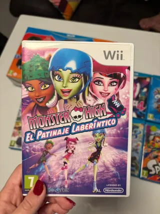 Nintendo Wii U + Juegos y Accesorios