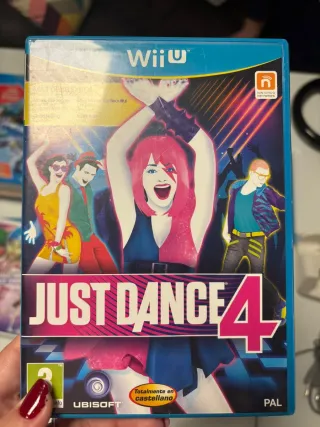 Nintendo Wii U + Juegos y Accesorios