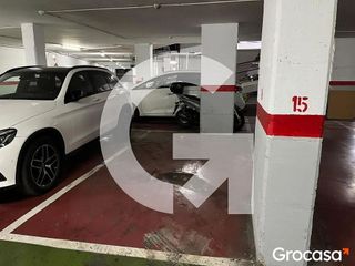 Garaje en venta en Centre en Cornellà de Llobregat