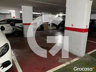 Garaje en venta en Centre en Cornellà de Llobregat