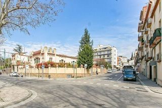 Edificio en venta en El Poble Sec en Igualada