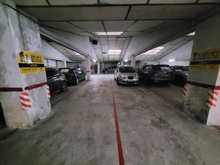 Garaje en venta en Estadi-Horta Vermella-Santa Anna en Vic