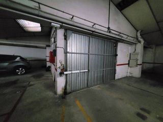 Garaje en venta en Estadi-Horta Vermella-Santa Anna en Vic