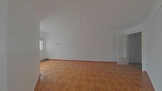 Piso en venta en Riu en Santa Coloma de Gramanet