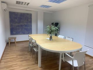 Oficina en alquiler en Centro en Elche