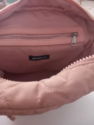 Mochila pequeña acolchada rosa