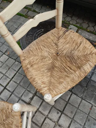 Sillas antiguas de enea