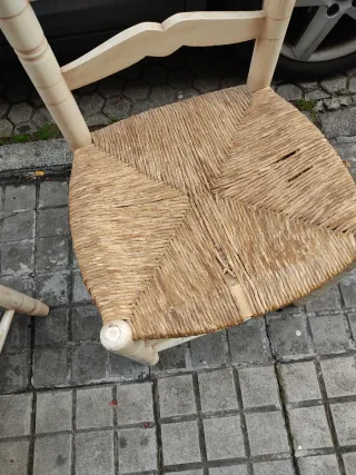 Sillas antiguas de enea