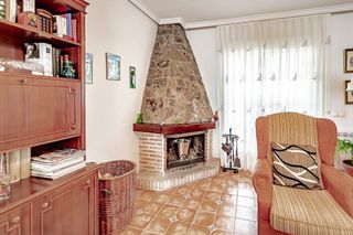 Casa adosada en venta en Yuncos