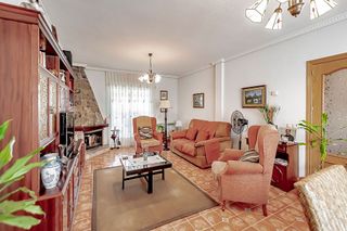 Casa adosada en venta en Yuncos