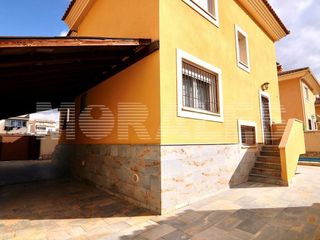 Chalet en venta en Puerto de Mazarrón en Mazarrón
