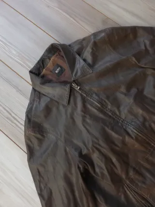 Chaqueta de cuero vintage HUGO BOSS