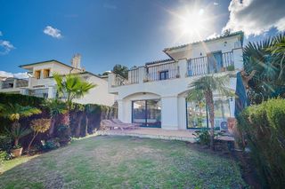 Casa pareada en venta en Riviera del Sol en Mijas