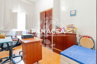 Casa adosada en venta en Roquetas Centro en Roquetas de Mar