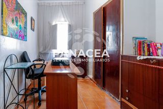 Casa adosada en venta en Roquetas Centro en Roquetas de Mar