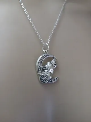 Collana Vichingo Luna e Lupo Argento