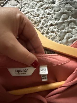 Camisa color salmón manga larga