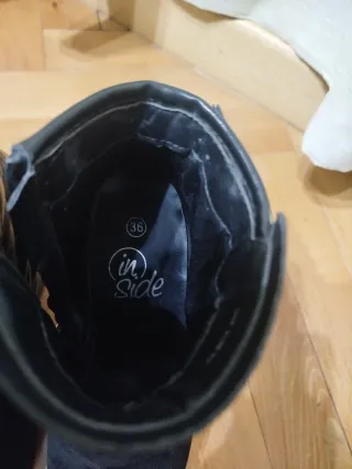 Botines negros con hebilla