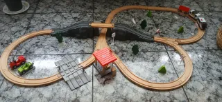Tren de madera Playtive Lidl