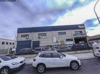 Nave industrial en venta en San Andrés en Madrid