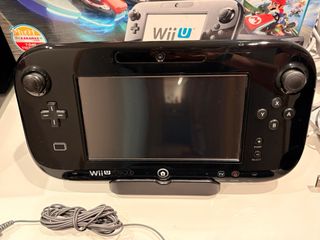 Nintendo Wii U Premium Negra + Mario Kart 8