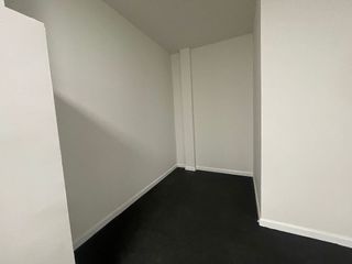 Nave industrial en venta en Adurtza - Aretxabaleta en Vitoria-Gasteiz