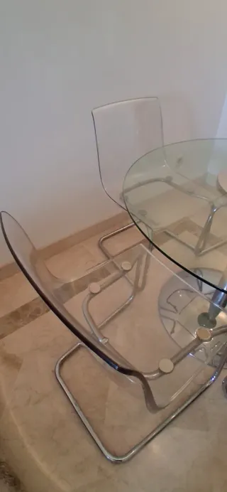 4 Sillas Transparentes IKEA Tobias