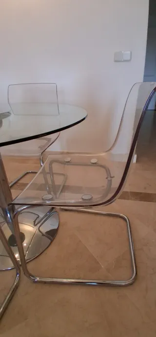 4 Sillas Transparentes IKEA Tobias
