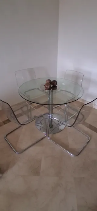 4 Sillas Transparentes IKEA Tobias