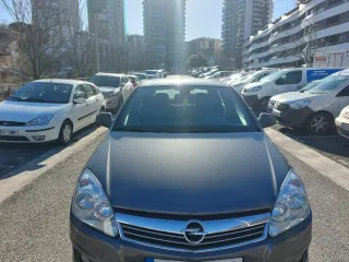 Opel Astra 2010