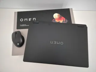 PC Gaming Portátil HP OMEN 17 RTX 4070 1TB Ryzen 7