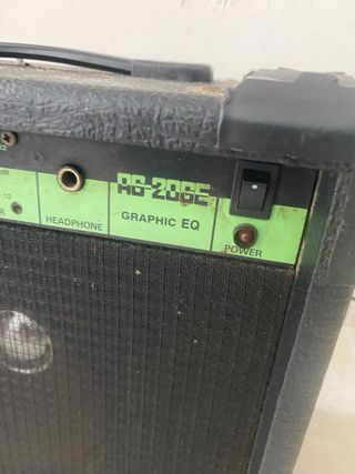 Amplificador Aria RG-200E con EQ Gráfico