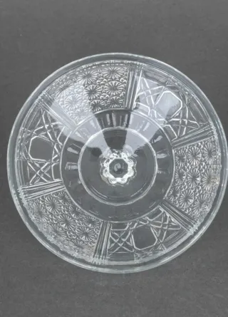 Bombonera de cristal labrado