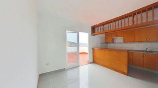 Piso en venta en Santa Clara - Las Delicias - Mayorazgo en Santa Cruz de Tenerife