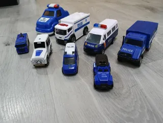 Lote 8 coches de policía