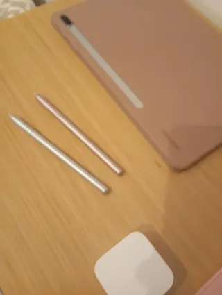 Samsung Galaxy Tab con Teclado Rosa