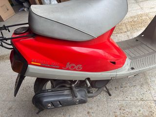 YAMAHA JOG ARTISTIC SPEC Roja