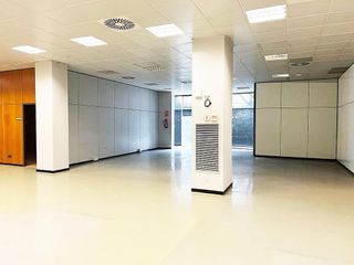 Nave industrial en alquiler en Gran Via LH en Hospitalet de Llobregat, L´