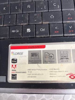 Packard Bell EasyNote NJ31 Portátil