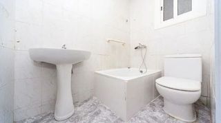 Piso en venta en Singuerlín - Can Franquesa - Les Oliveres en Santa Coloma de Gramanet