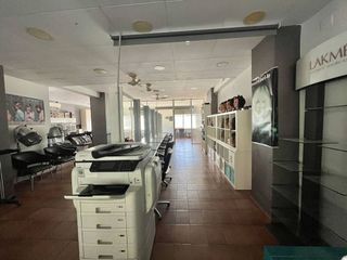 Local comercial en venta en Martorell
