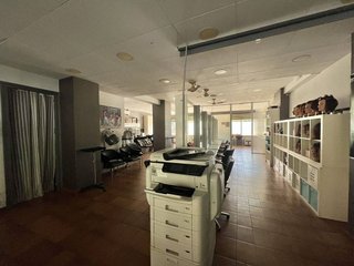 Local comercial en venta en Martorell