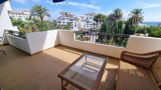 Piso en alquiler en Puerto Banús en Marbella