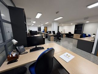 Oficina en alquiler en Ensanche - Diputación en Alicante