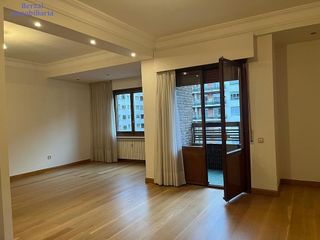 Piso en alquiler en Centro en Logroño